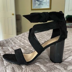 Lauren Conrad Black Heels